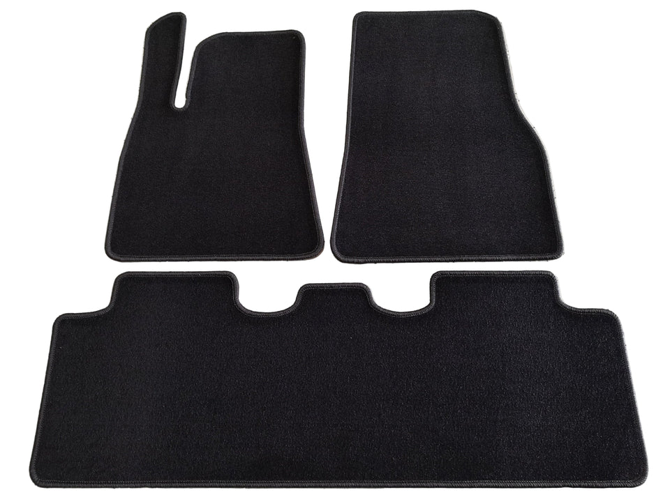 Tailored velour car mats for TESLA MODEL Y