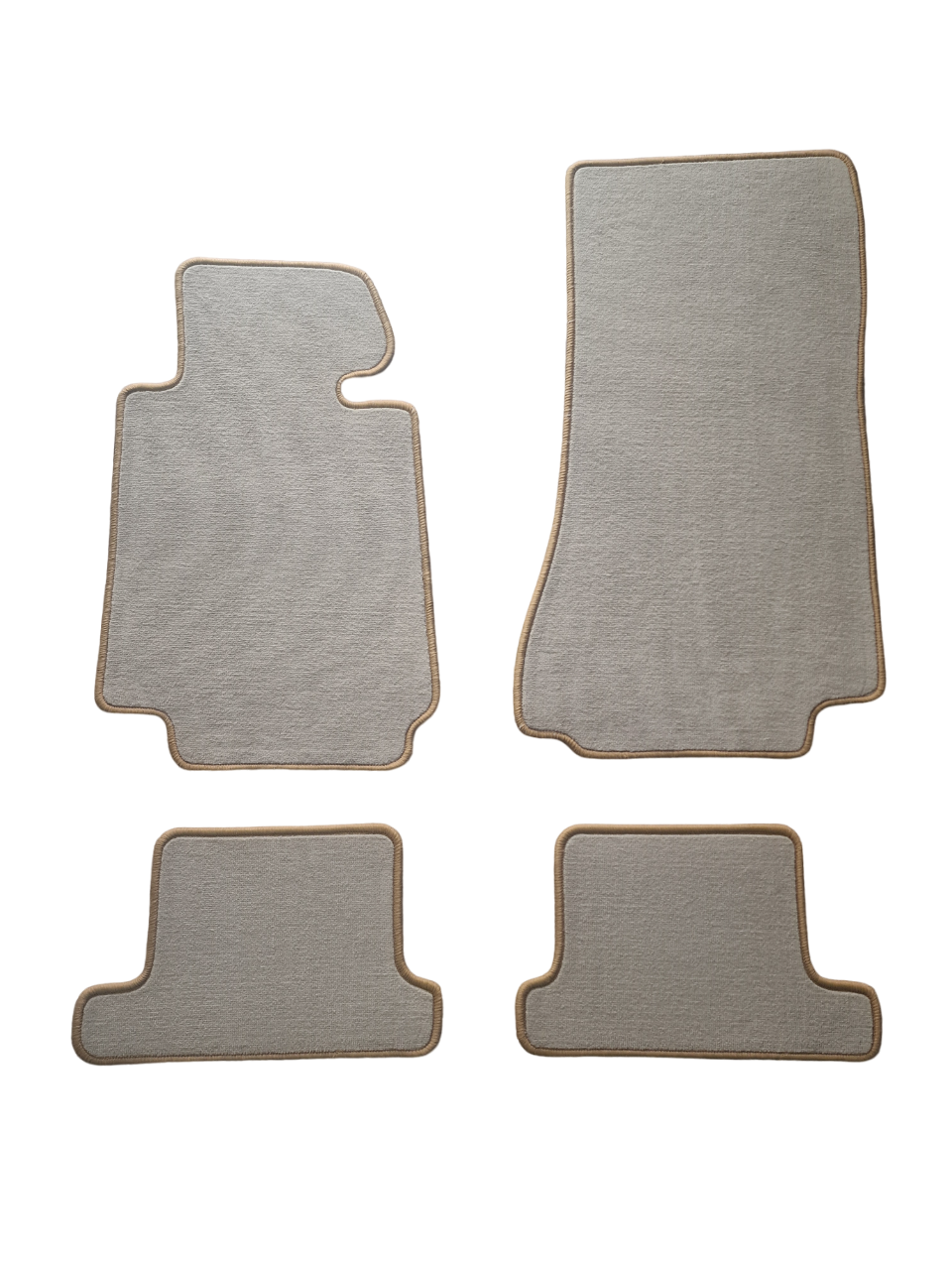 Beige velour tailored car mats for BMW 840 850 E31 